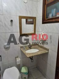https://img.olx.com.br/thumbs256x256/42/424560764162895.jpg