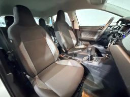 https://img.olx.com.br/thumbs256x256/42/424656292189949.jpg