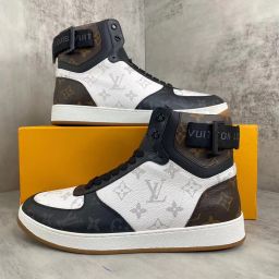 https://img.olx.com.br/thumbs256x256/42/425568430617775.jpg