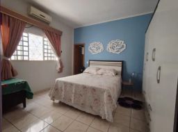 https://img.olx.com.br/thumbs256x256/42/425579765505291.jpg