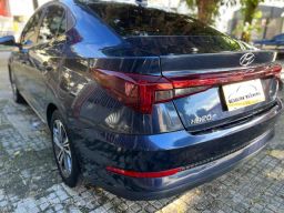 https://img.olx.com.br/thumbs256x256/42/425659761997511.jpg
