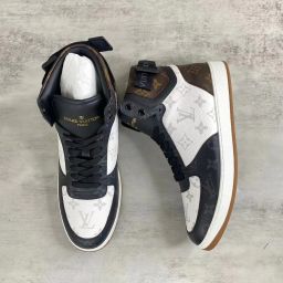 https://img.olx.com.br/thumbs256x256/42/426503792511766.jpg