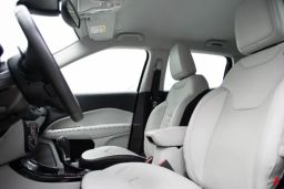 https://img.olx.com.br/thumbs256x256/42/426514648771426.jpg