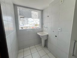 https://img.olx.com.br/thumbs256x256/42/427524525685109.jpg