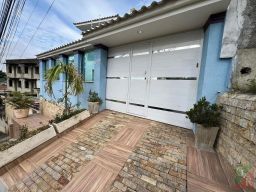 https://img.olx.com.br/thumbs256x256/42/427536140260736.jpg