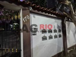 https://img.olx.com.br/thumbs256x256/42/428501404559097.jpg
