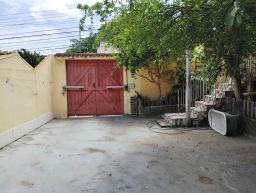 https://img.olx.com.br/thumbs256x256/42/429560635949856.jpg