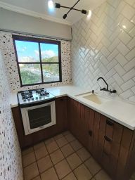 https://img.olx.com.br/thumbs256x256/42/429667313978173.jpg
