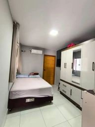 https://img.olx.com.br/thumbs256x256/43/430568154348809.jpg