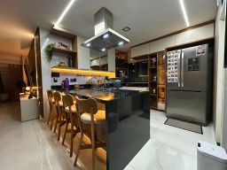 https://img.olx.com.br/thumbs256x256/43/432650431060229.jpg