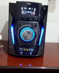 Título do anúncio: Mini System 600W Rádio AM/FM CD/USB/AUX - MCD606 - LG