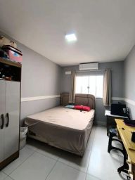 https://img.olx.com.br/thumbs256x256/43/435562272995647.jpg