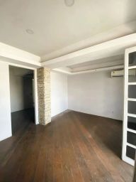 https://img.olx.com.br/thumbs256x256/43/436583289227225.jpg