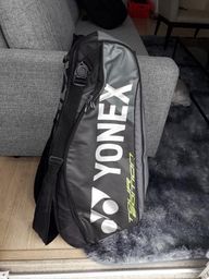 raqueteira yonex tripla