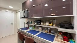 https://img.olx.com.br/thumbs256x256/43/437527523884494.jpg