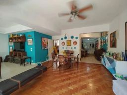 https://img.olx.com.br/thumbs256x256/43/437615433489841.jpg