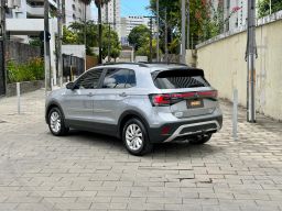https://img.olx.com.br/thumbs256x256/43/437693576404274.jpg