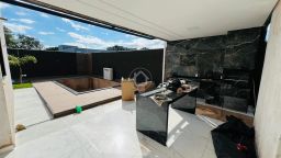 https://img.olx.com.br/thumbs256x256/43/439557646120464.jpg