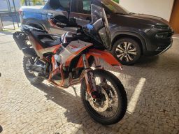 https://img.olx.com.br/thumbs256x256/43/439608297351801.jpg