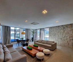 https://img.olx.com.br/thumbs256x256/44/440526162818480.jpg