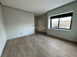 https://img.olx.com.br/thumbs256x256/44/441535887749582.jpg