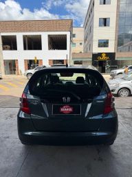 https://img.olx.com.br/thumbs256x256/44/443511381400802.jpg