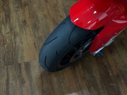 https://img.olx.com.br/thumbs256x256/44/443543518293384.jpg