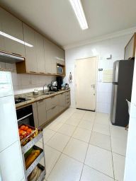 https://img.olx.com.br/thumbs256x256/44/443638561372485.jpg