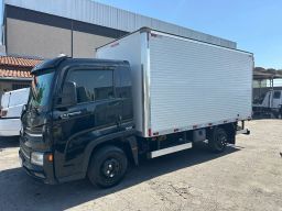 https://img.olx.com.br/thumbs256x256/44/443695556271987.jpg