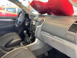 https://img.olx.com.br/thumbs256x256/44/444522158104397.jpg