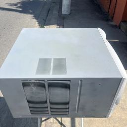 https://img.olx.com.br/thumbs256x256/44/446561633020546.jpg