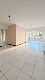 https://img.olx.com.br/thumbs256x256/44/449670679312394.jpg