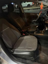 https://img.olx.com.br/thumbs256x256/44/449680327415303.jpg