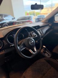 https://img.olx.com.br/thumbs256x256/45/450652398656259.jpg