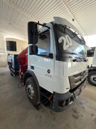 https://img.olx.com.br/thumbs256x256/45/451681653888630.jpg