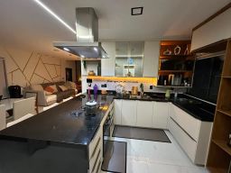 https://img.olx.com.br/thumbs256x256/45/452630914769940.jpg