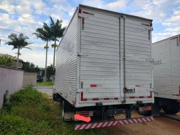 https://img.olx.com.br/thumbs256x256/45/453573755381957.jpg