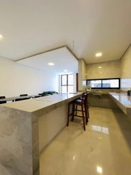 https://img.olx.com.br/thumbs256x256/45/454680689303782.jpg