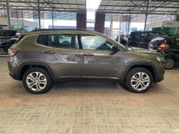 https://img.olx.com.br/thumbs256x256/45/456652662945218.jpg