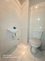 https://img.olx.com.br/thumbs256x256/45/456671819666880.jpg