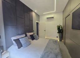 https://img.olx.com.br/thumbs256x256/45/457620913741382.jpg