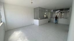 https://img.olx.com.br/thumbs256x256/46/460682199221531.jpg