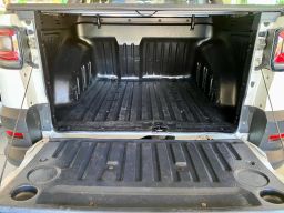https://img.olx.com.br/thumbs256x256/46/462629660568641.jpg