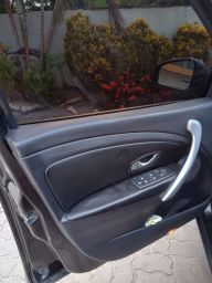 https://img.olx.com.br/thumbs256x256/46/463525030979649.jpg