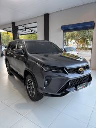 https://img.olx.com.br/thumbs256x256/46/463649900390438.jpg
