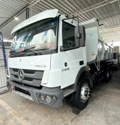 https://img.olx.com.br/thumbs256x256/46/463662296978498.jpg