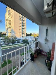 https://img.olx.com.br/thumbs256x256/46/464575882584061.jpg