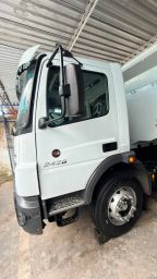 https://img.olx.com.br/thumbs256x256/46/465632536047995.jpg