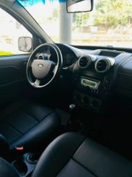 https://img.olx.com.br/thumbs256x256/46/465659558197244.jpg
