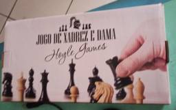 Título do anúncio: Jogo de Xadrez e Dama grande